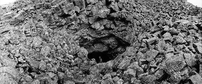 Tube de lave Surtshellir-Stefánshellir