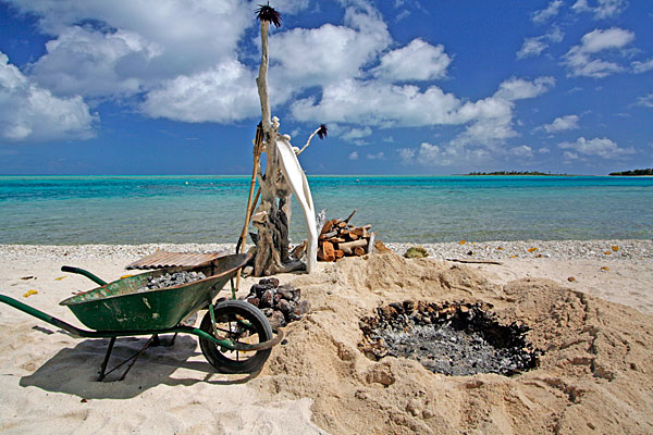 Pendant ce temps, recreuser l'ancien trou.