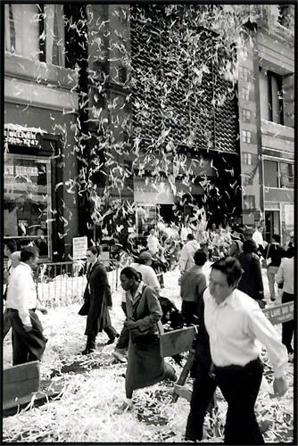 Ce jour là, une manifestation avait lieu tout près de Wallstreet ...